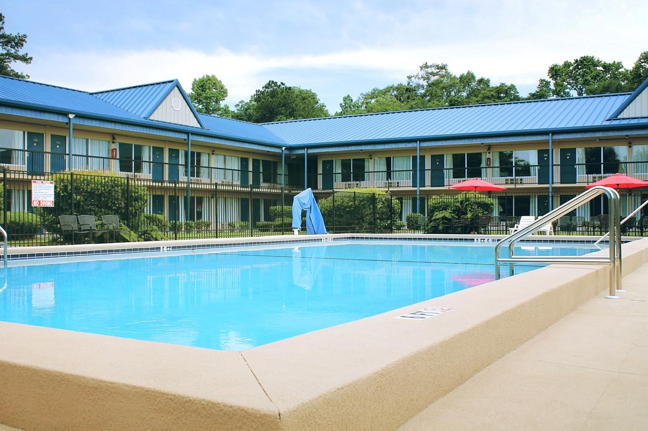 Residence Hub Inn And Suites Marianna Bagian luar foto